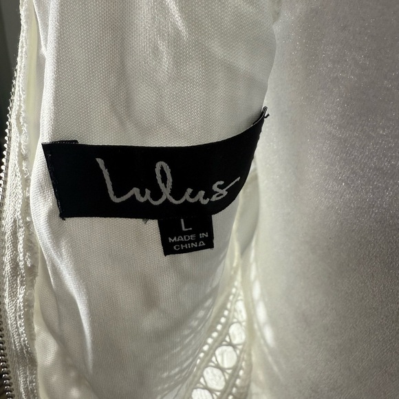 ULUS WHITE LACE HALTER SHEATH MIDI DRESS L NWT - Picture 2 of 12